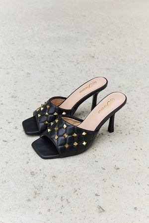 Forever Link Square Toe Quilted Mule Heels in Black